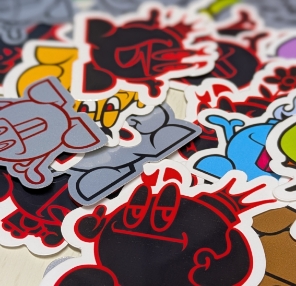 BOMBG　デジタルイラスト　キャラクター制作